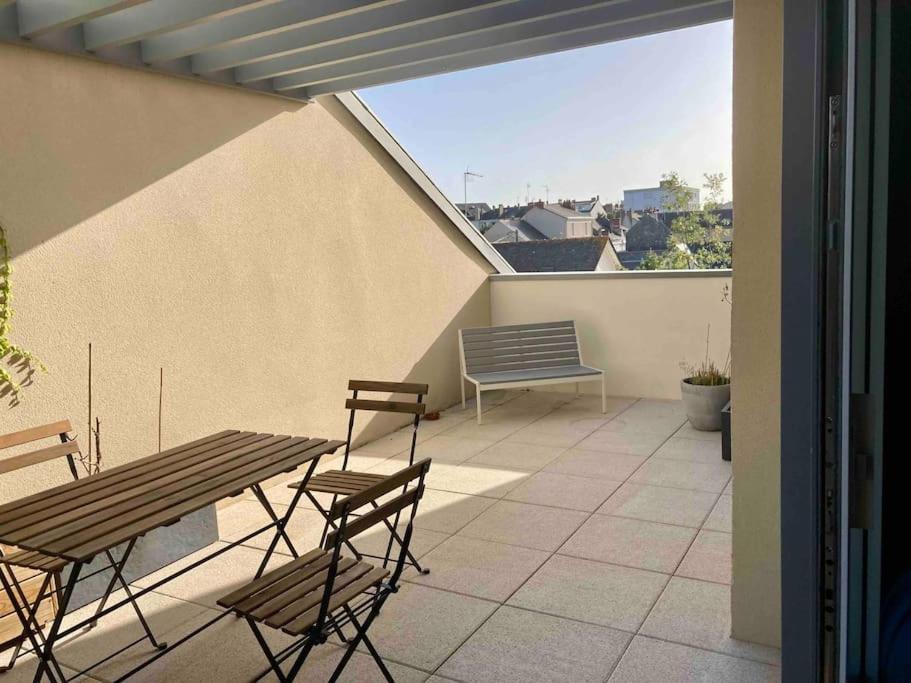 Quai Sud - Gare, 100 M2, Parking, Wifi, Superette, Lave Linge Apartment Angers Exterior photo